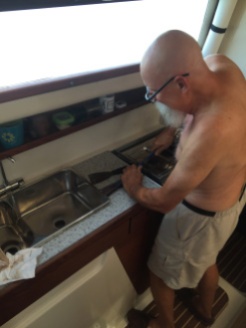 LS_20160715_102748 pulling the sink, the first time